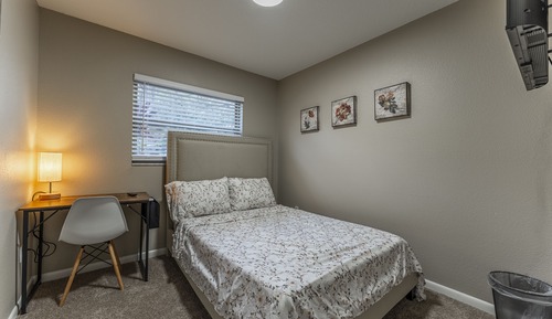 Economy Room, 1 Double bed, Shared Bathroom, Non Smoking