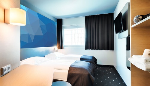 Double Room (French bed)
