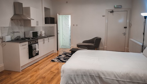 Classic Studio, Non Smoking, Private Bathroom