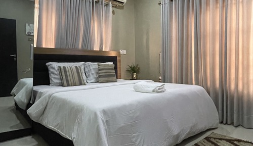Business Apartment