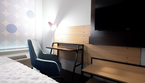 Room, 2 Queen Beds, Accessible (Hearing)
