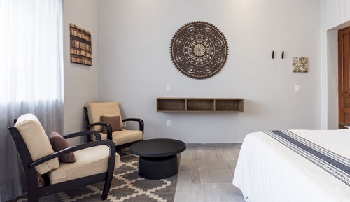 Classic Room, 1 King Bed