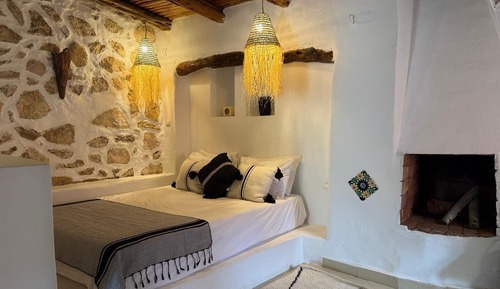 Traditional Quadruple Room, Balcony, Courtyard View