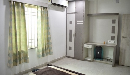 Luxury Suite, City View