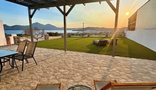 Exclusive Apartment, Sea View