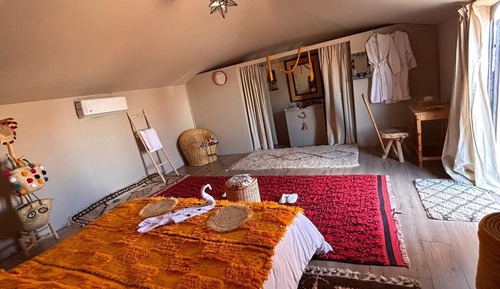 Deluxe Suite, 2 Bedrooms, Pets Allowed, Desert View