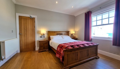 Deluxe Double Room, Ensuite, Sea View (302)