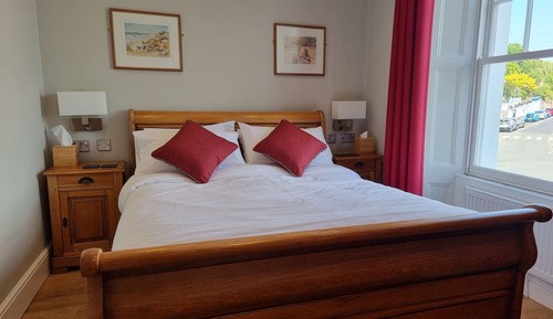 Standard Double Room, Ensuite, Sea View (101)