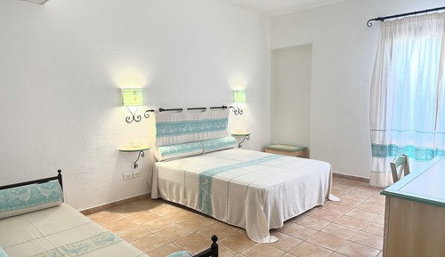 Superior Triple Room