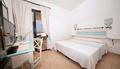 Superior Double or Twin Room, Sea View