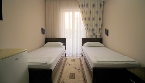 Comfort Twin Room
