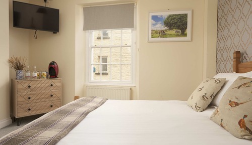 Classic Double Room, Ensuite (first floor)