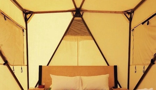 Deluxe Room, 1 Queen Bed