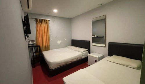 Superior Suite, Multiple Beds