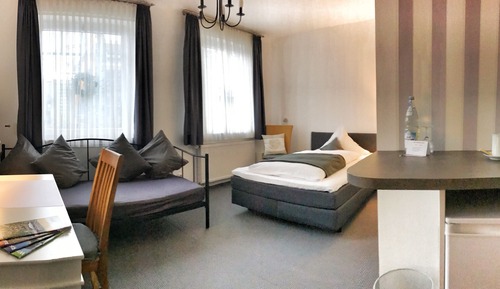 Classic Twin Room
