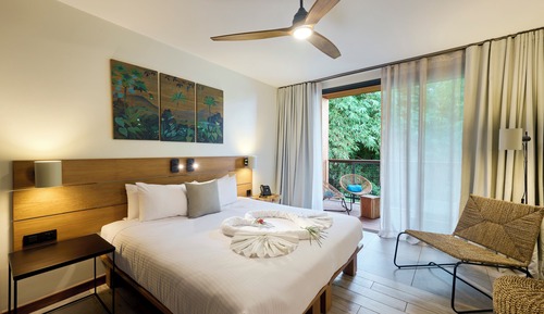 Deluxe Double Room, Garden View