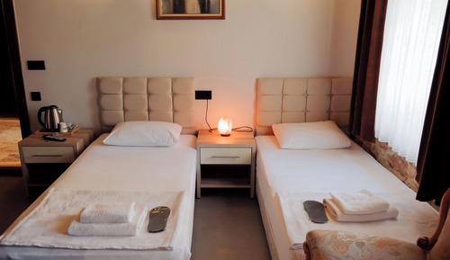 Comfort Twin Room