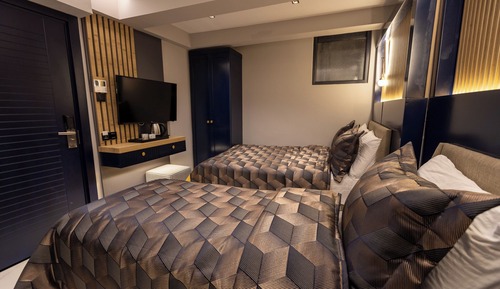 Family Triple Room, No Windows