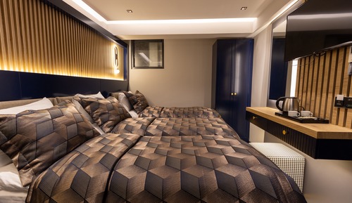 Economy Triple Room, No Windows