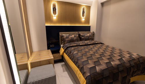 Economy Room, No Windows