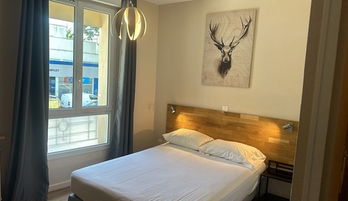 Comfort Double Room, Private Bathroom, City View