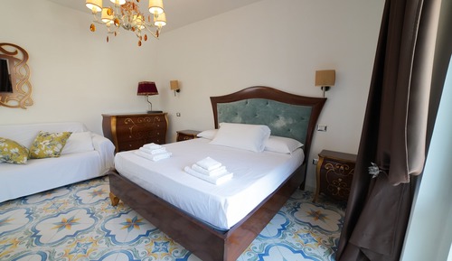 Luxury Room