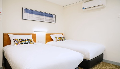 Standard Twin Room