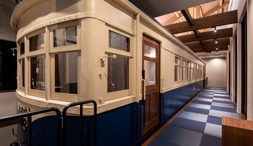 Room, Non Smoking (KAWASEMI,Stay in a train)