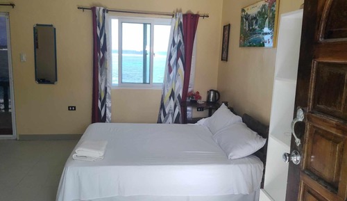 Deluxe Room, Beach View