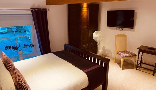 Classic Double Room