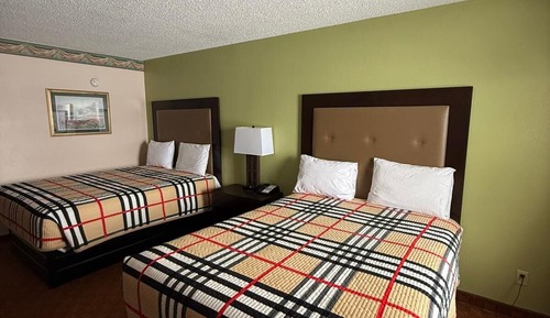 Room, 2 Queen Beds, Smoking