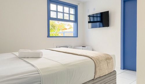 Family Room, 2 Bedrooms, 2 Bathrooms, Courtyard View