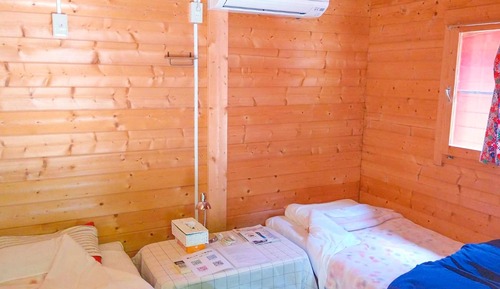 Basic Cottage