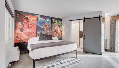 Superior Room, 1 King Bed, Courtyard View