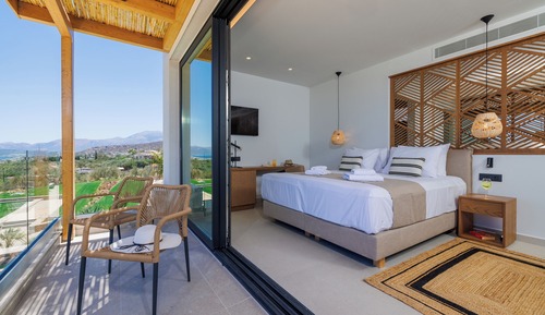 Deluxe Two-Storey Suite, Private Heated* Pool, Sea View