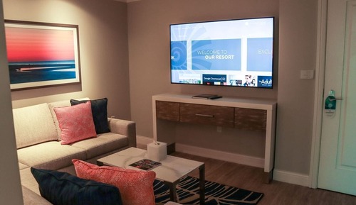 Premier Room, 1 King Bed with Sofa bed