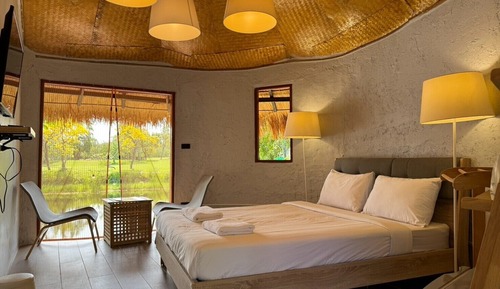 Superior Double Room, 1 Queen Bed, Lake View