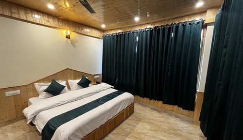 Luxury Room