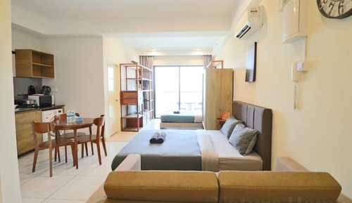 Family Studio, 1 Bedroom, Non Smoking, Mountain View