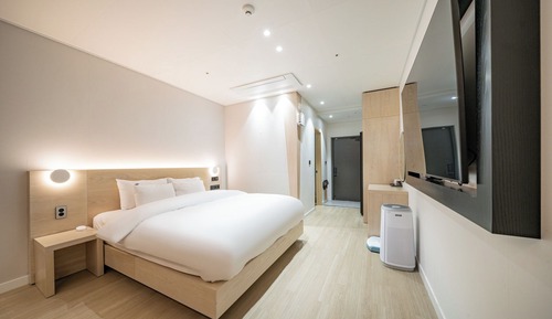 Deluxe View Room