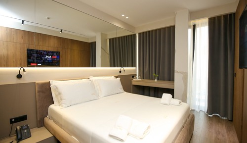 Deluxe Double Room, City View