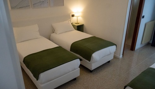 Comfort Triple Room