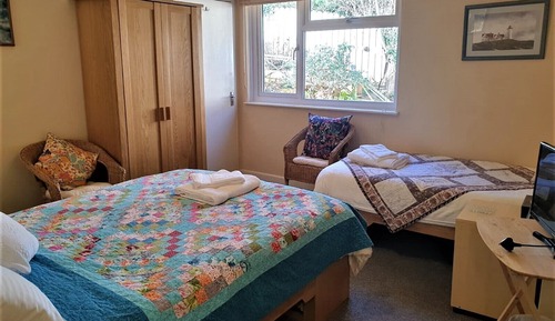 Triple Room, Multiple Beds