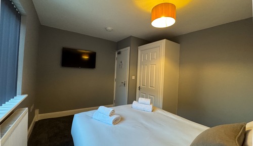 Basic Double Room, Shared Bathroom, Courtyard View