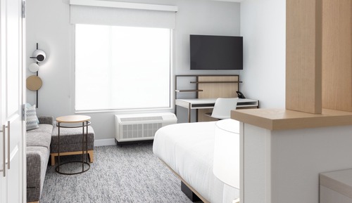 Studio, 1 King Bed with Sofa bed (Mobility Accessible, Tub)