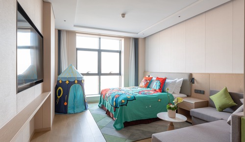 Standard Room, 1 King Bed (Kids Theme)