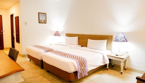 Deluxe Double or Twin Room