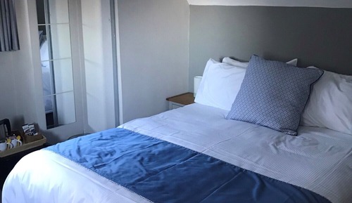 Basic Double Room