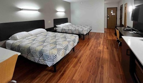 Standard Room, 2 Double Beds, Non Smoking, Refrigerator & Microwave