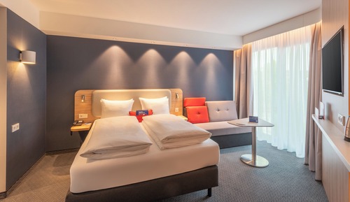 Standard Room, 1 Queen Bed with Sofa bed